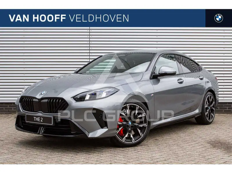 2026 BMW 220