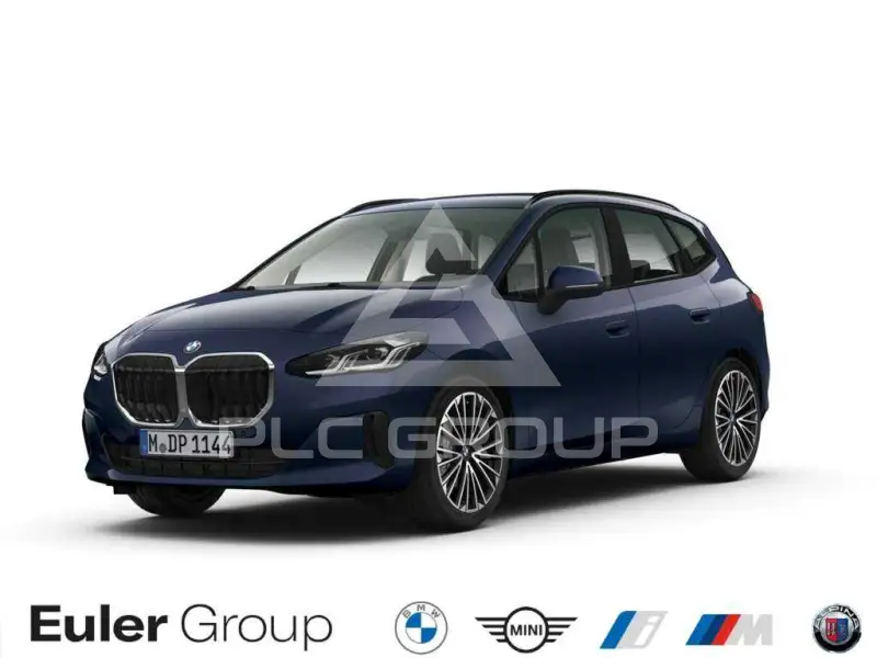 2025 BMW 220