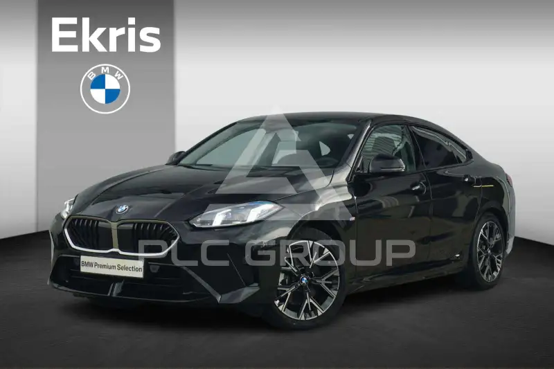 2025 BMW 220