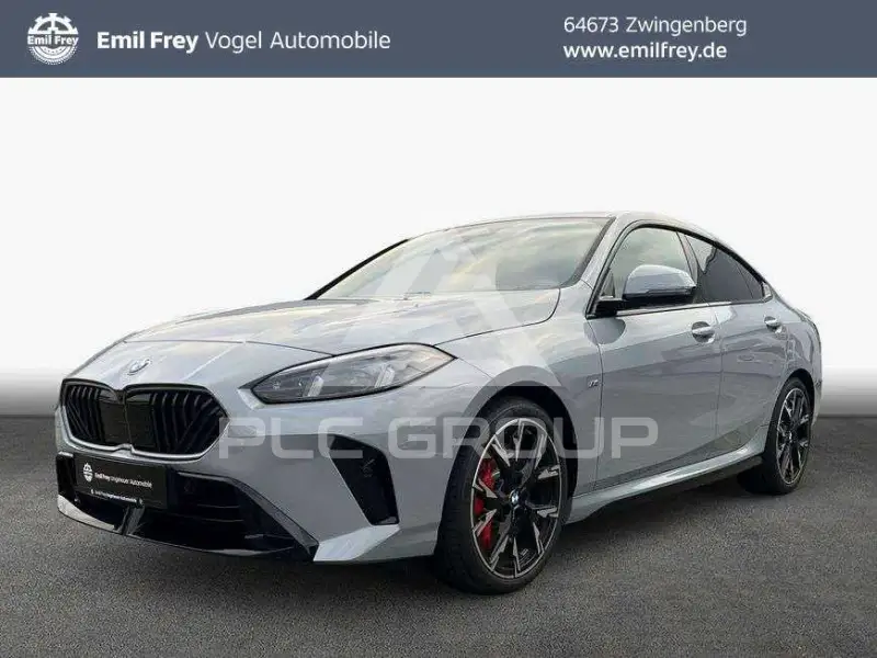 2025 BMW 220