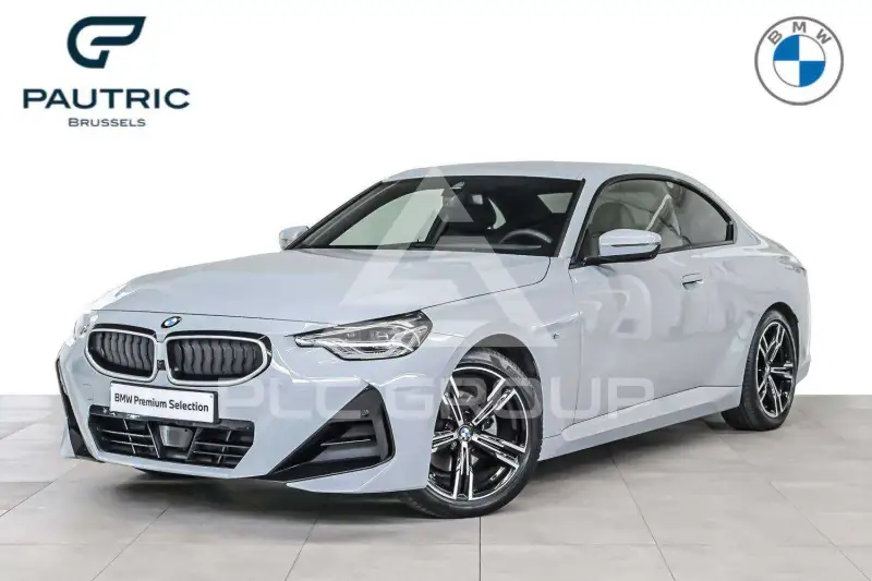2025 BMW 220