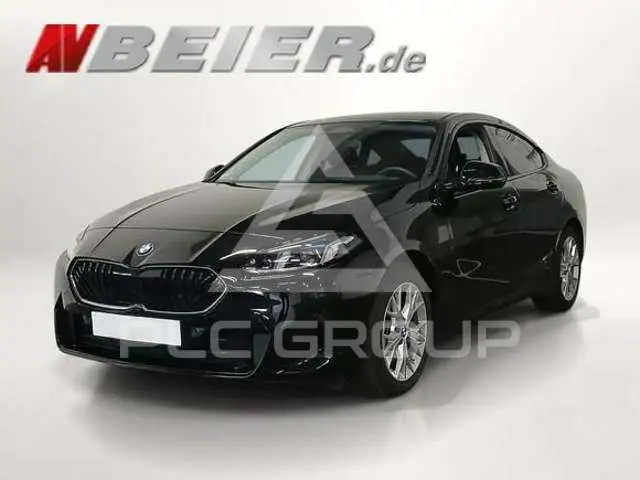 2025 BMW 220