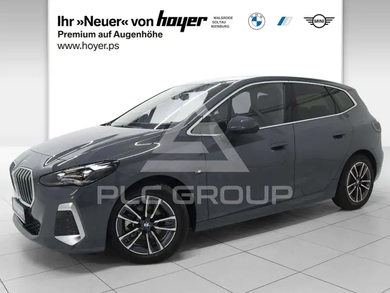 2025 BMW 220
