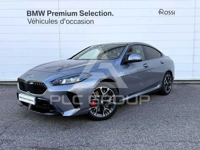 2025 BMW 220