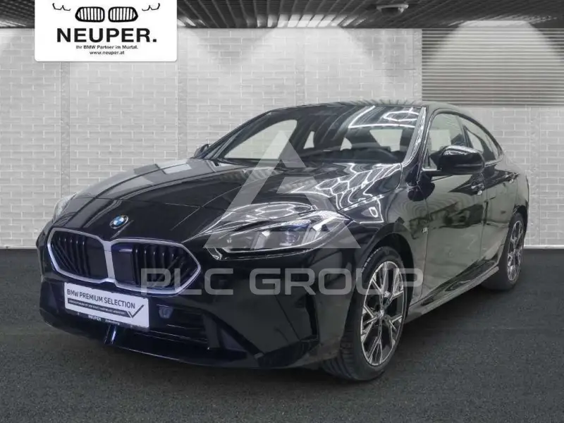 2025 BMW 220