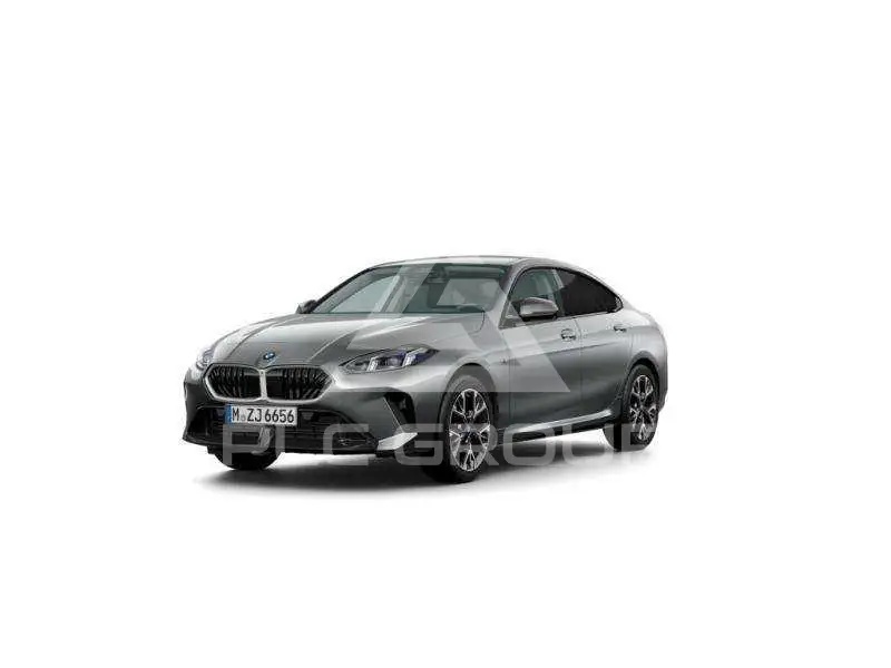 2025 BMW 220