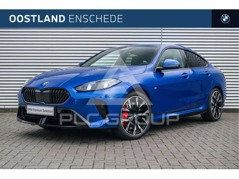 2025 BMW 220