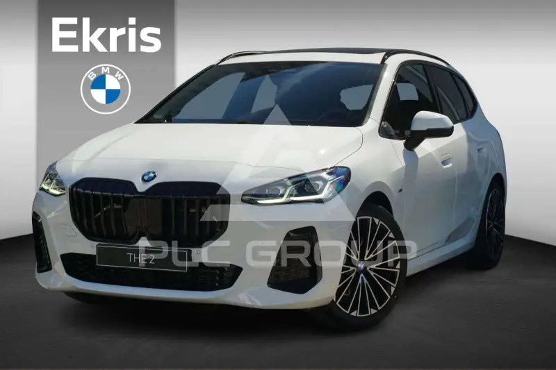 2026 BMW 220