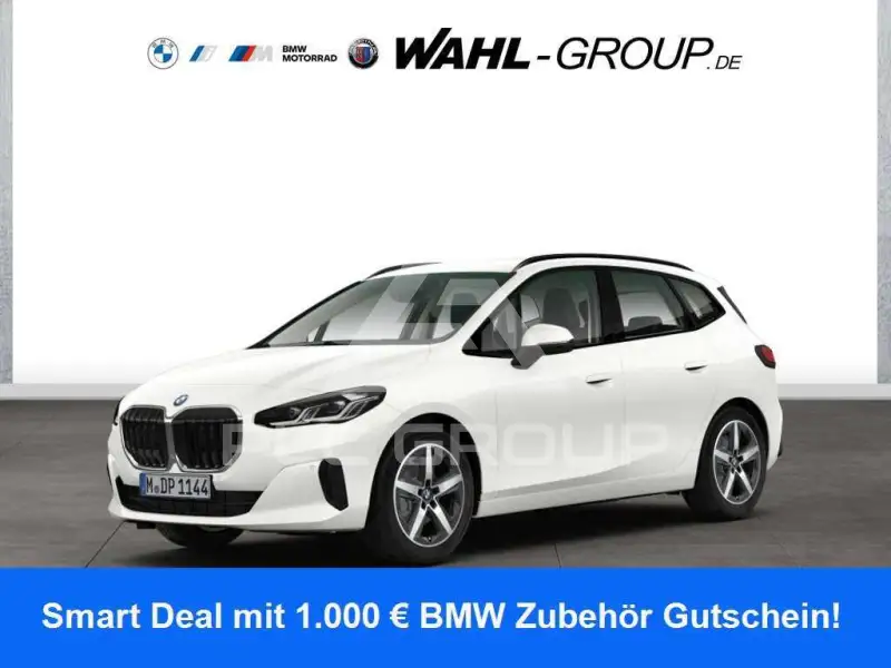 2025 BMW 220