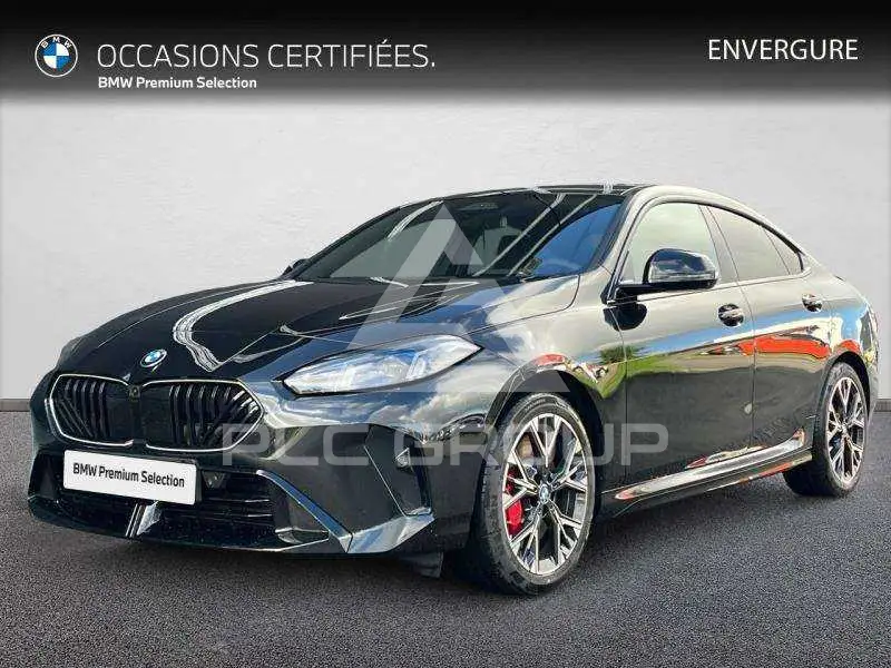 2025 BMW 220