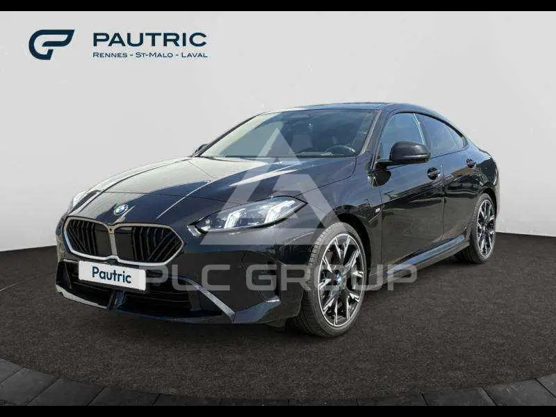 2025 BMW 220