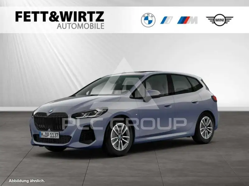 2025 BMW 220