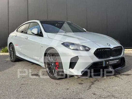 2025 BMW 220