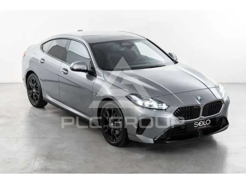 2025 BMW 220