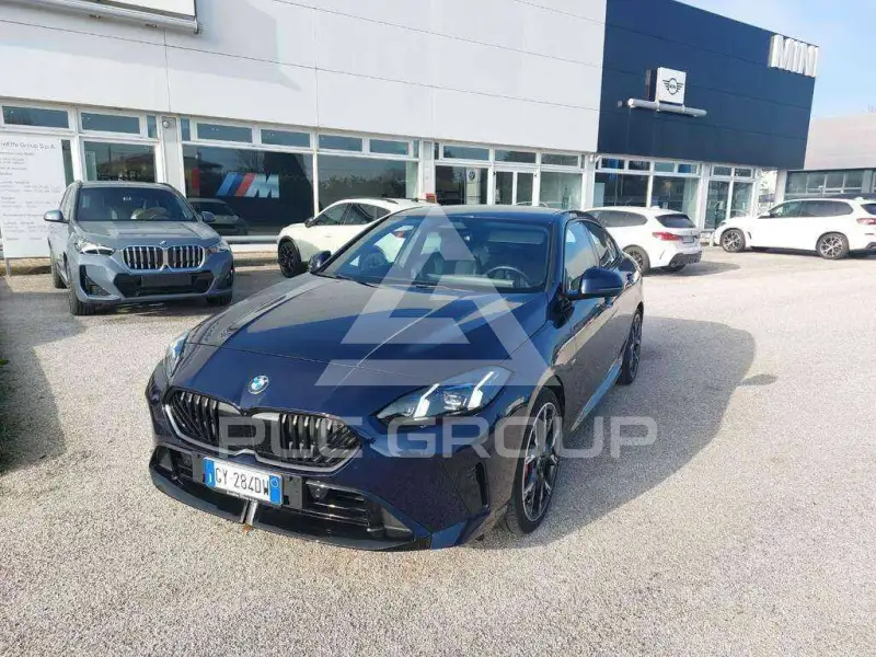 2025 BMW 220