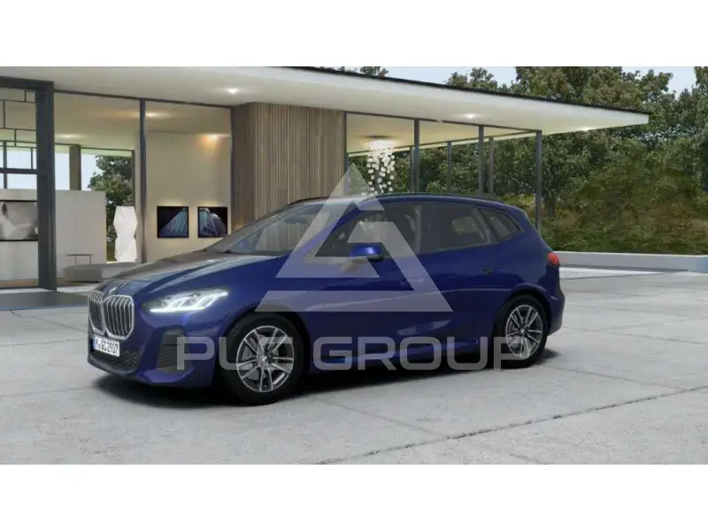 2025 BMW 220
