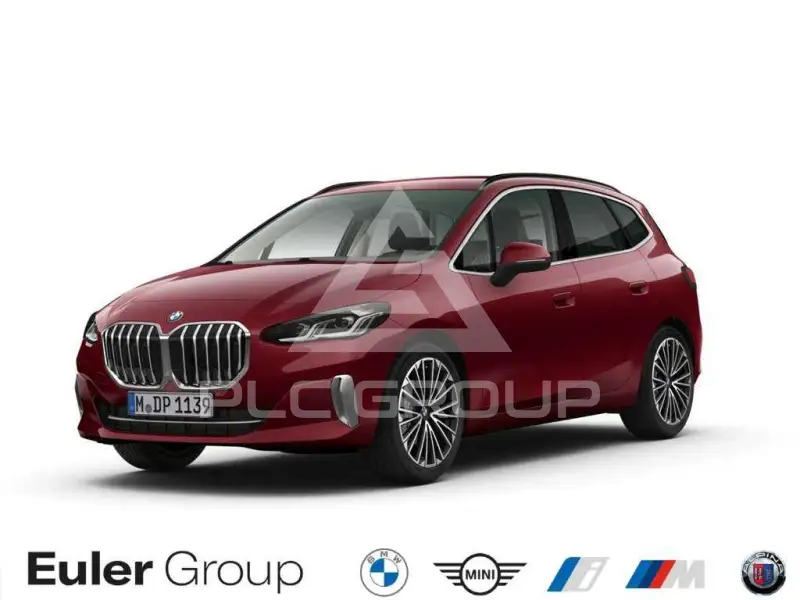 2025 BMW 220