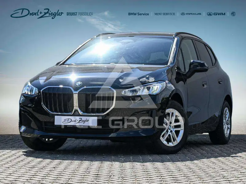 2025 BMW 220