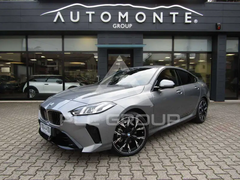 2025 BMW 220