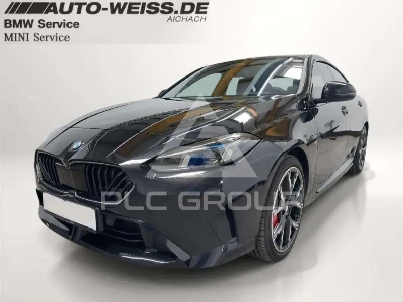 2025 BMW 220