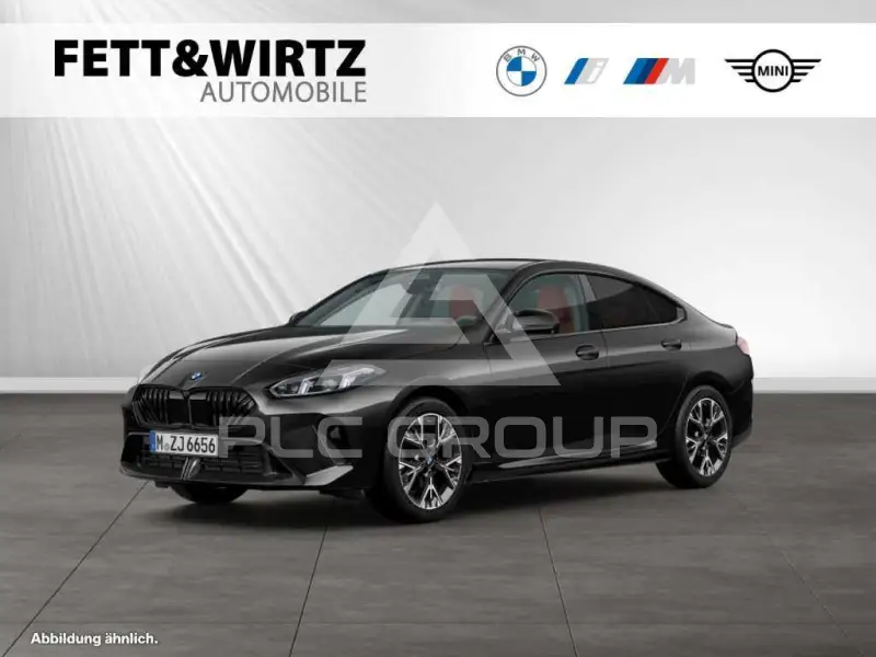 2025 BMW 220