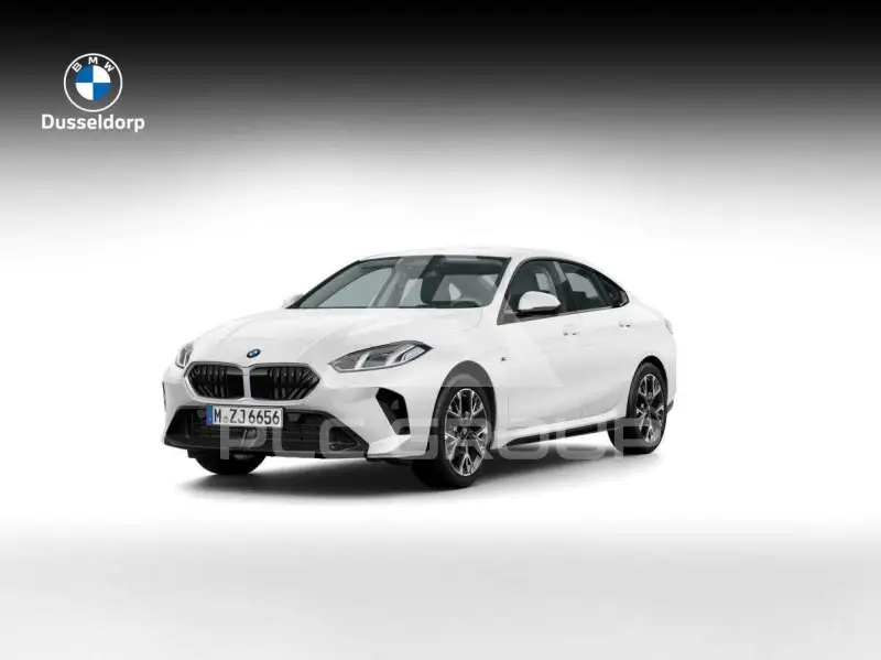 2026 BMW 220