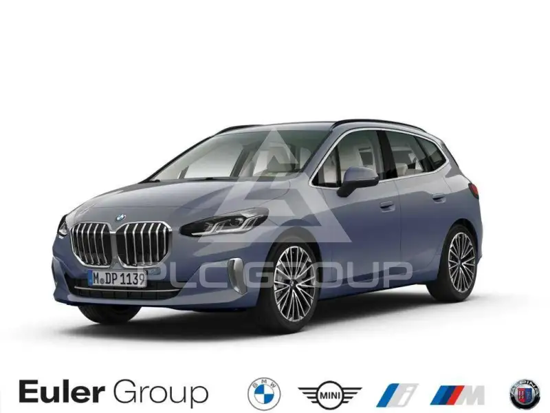 2025 BMW 220