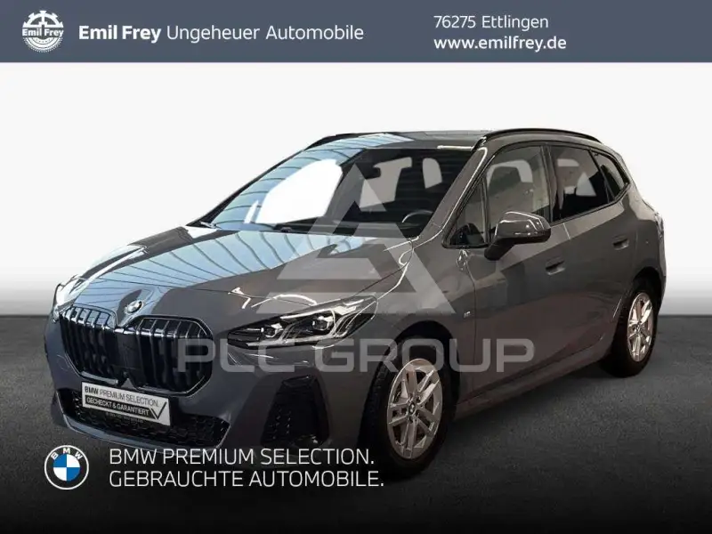 2025 BMW 220