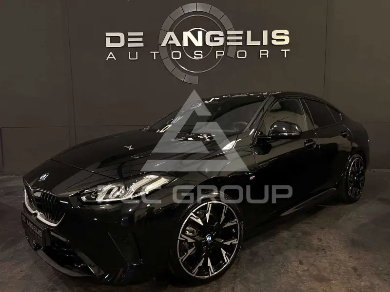 2025 BMW 220