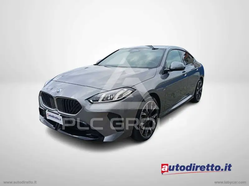 2025 BMW 220
