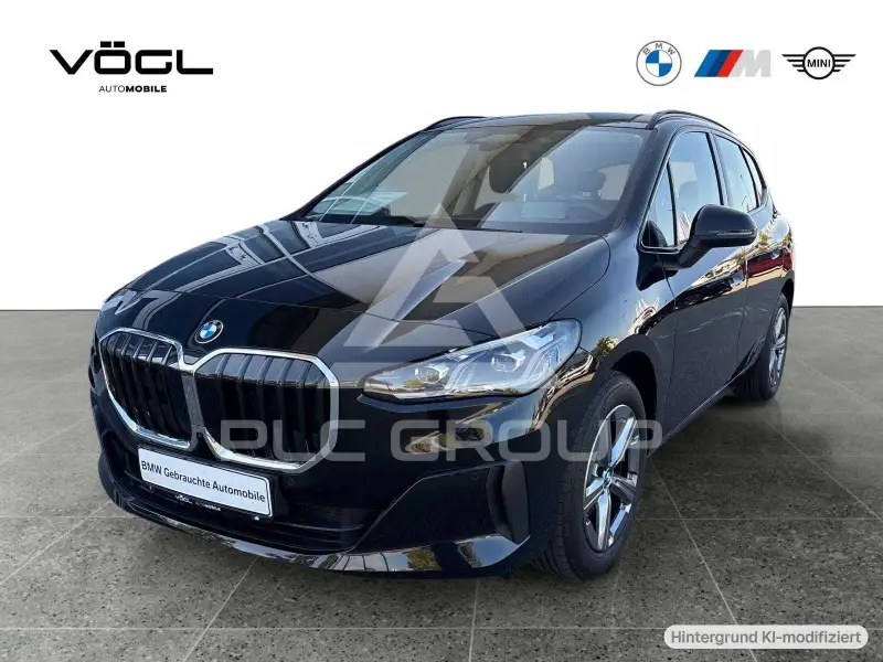 2025 BMW 220