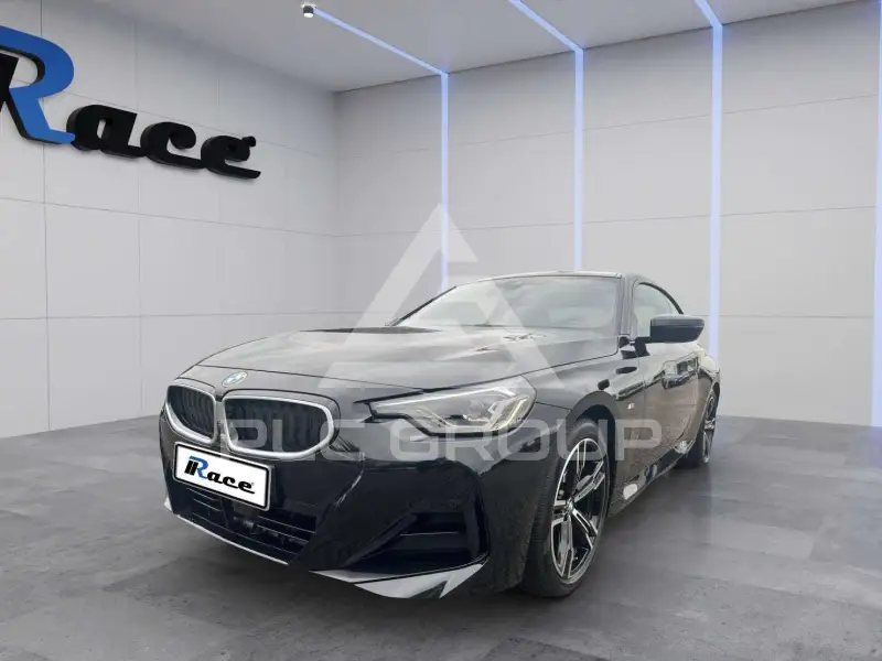 2025 BMW 220