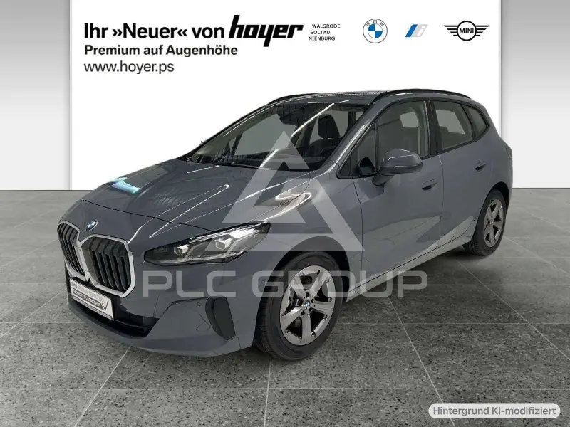 2025 BMW 220
