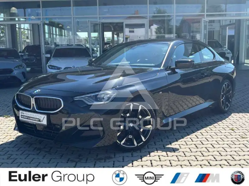 2025 BMW 220