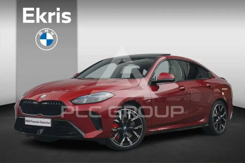 2025 BMW 220