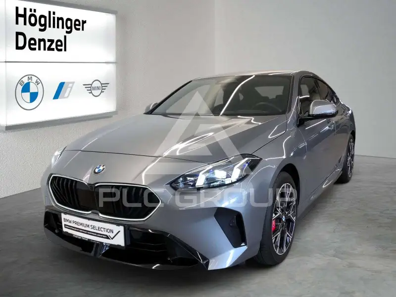 2025 BMW 220