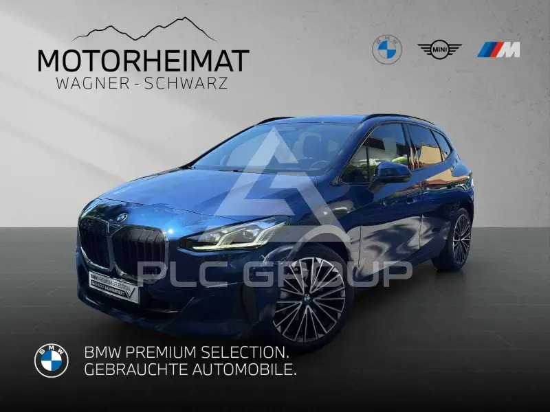 2025 BMW 220