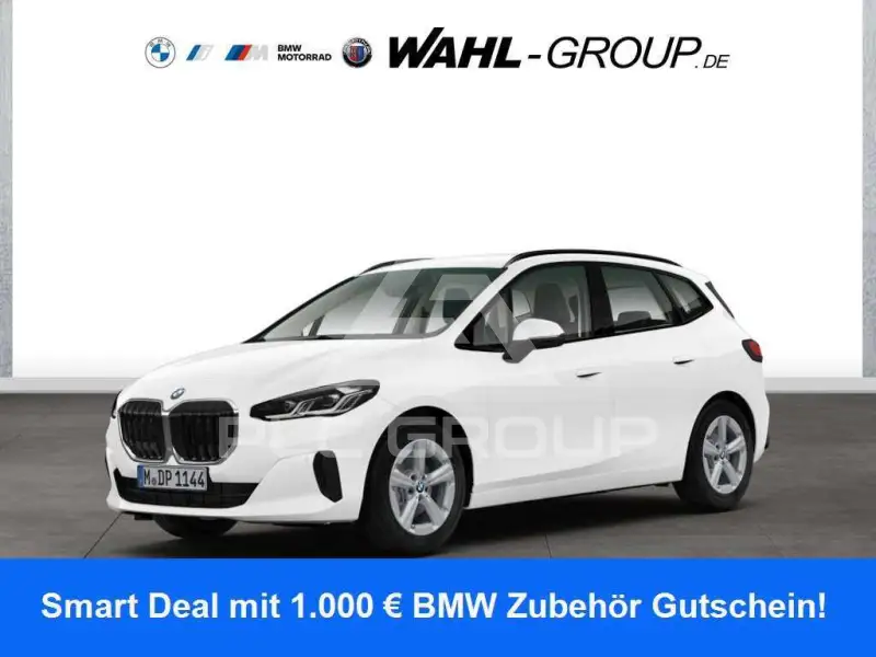 2025 BMW 220