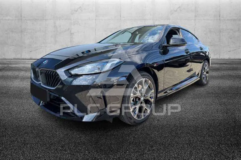 2025 BMW 220