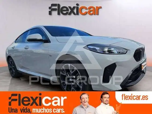 2025 BMW 220