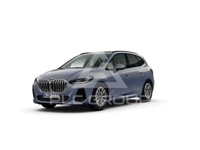 2025 BMW 216