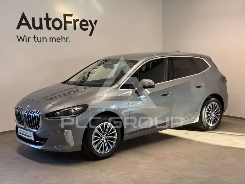 2025 BMW 216