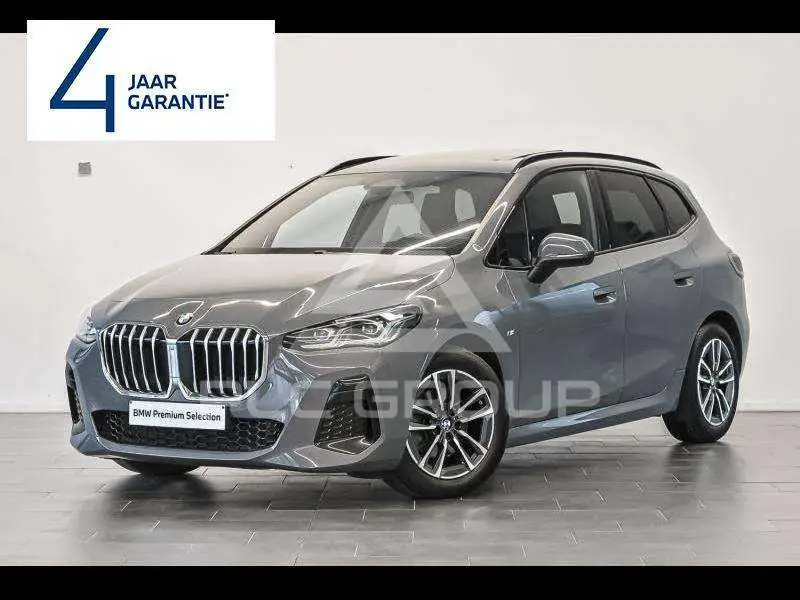 2025 BMW 216