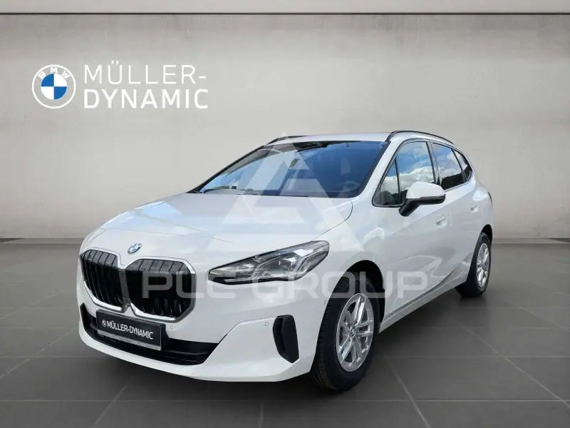 2025 BMW 216