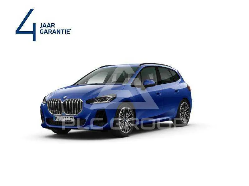 2025 BMW 216