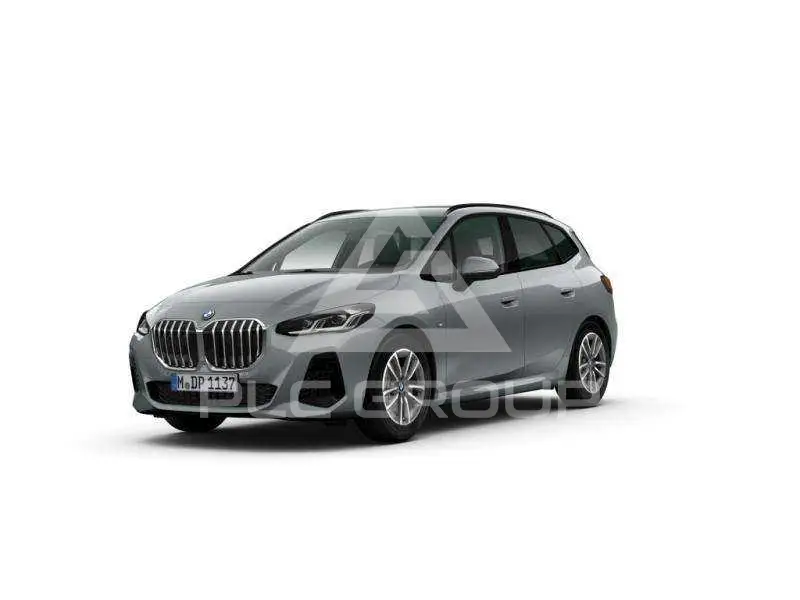 2025 BMW 216