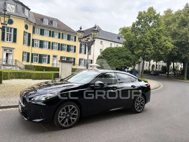 2025 BMW 216