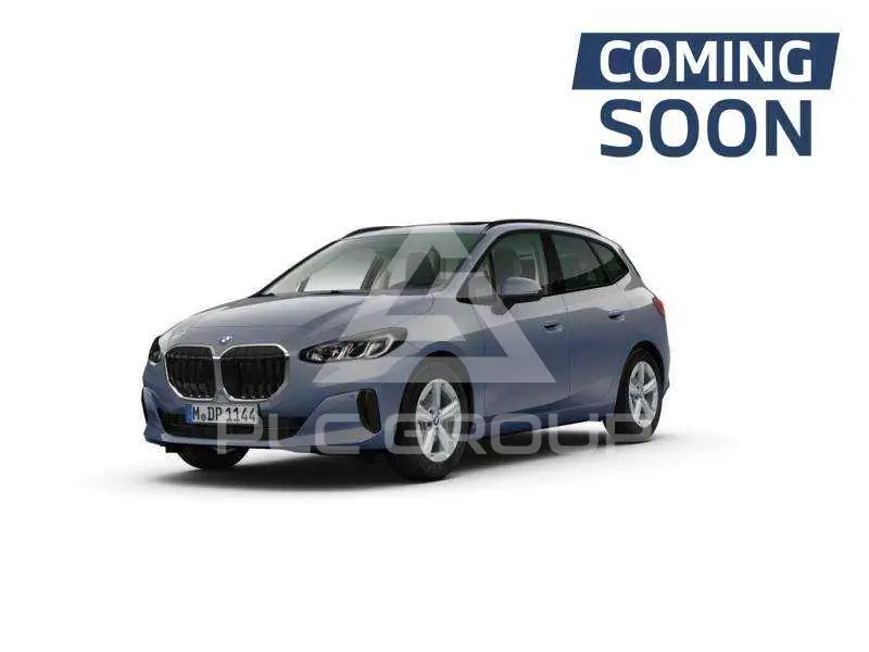 2025 BMW 216