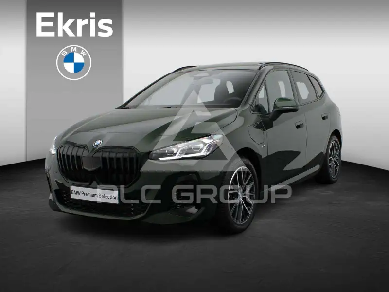 2025 BMW 225