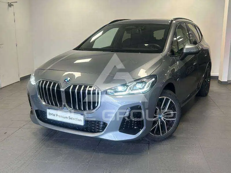 2025 BMW 225